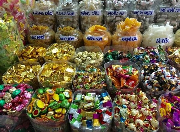 Cách chọn mua bánh kẹo dịp Tết