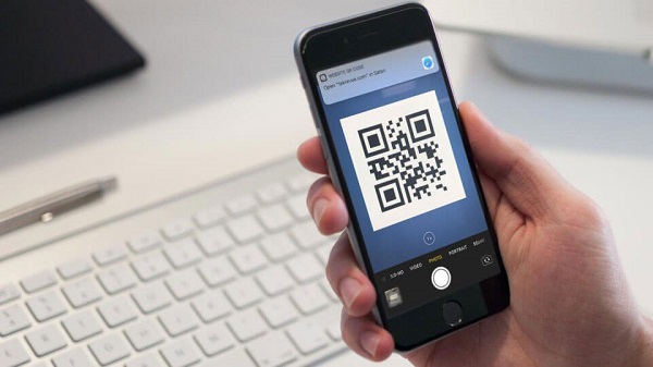 check-ma-QR-code-nhan-biet-nuoc-hoa-chinh-hang