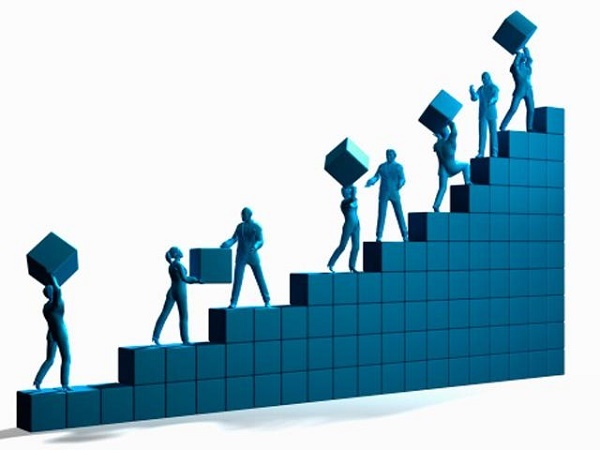 Doanh nghiệp phát triển thụt lùi do tình trạng tràn hàng?