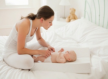 Bỉm, tã giấy mua sao cho đúng để bảo vệ làn da con trẻ